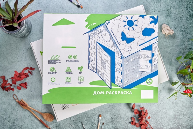 Картонная коробка под детский игровой домик