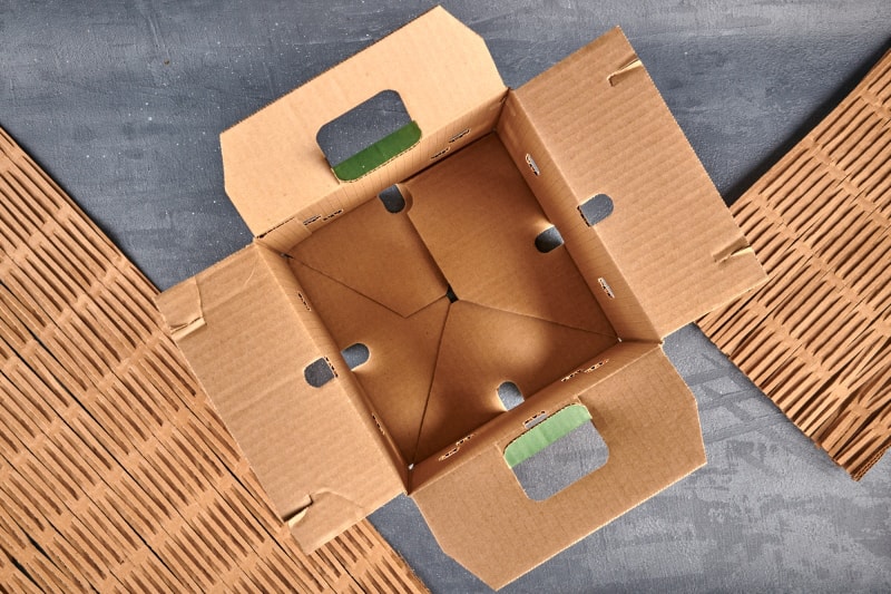 Коробки Яндекс Маркет - купить картонную упаковку товара в Санкт-Петербурге фото