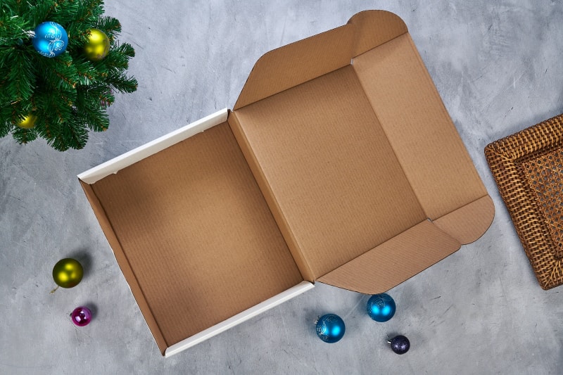 Коробки Яндекс Маркет - купить картонную упаковку товара в Санкт-Петербурге фото