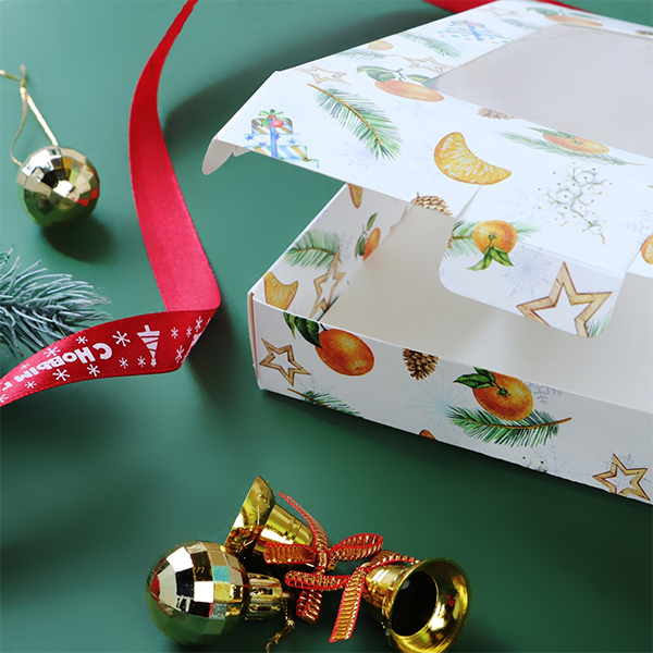 kak-ukrasit-samosbornye-korobki-k-prazdnikam-novyy-god-8-marta (4).png